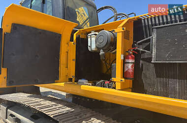 Гусеничный экскаватор JCB JS 240NC 2011 в 