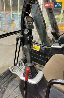 Гусеничный экскаватор JCB JS 290 2011 в Киеве