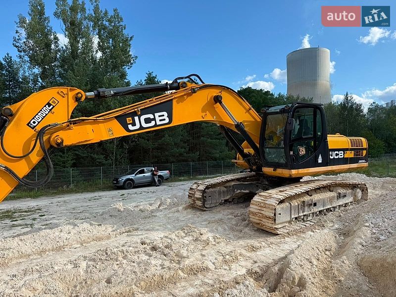 JCB JS 290 2012 JCB JS 290 2012