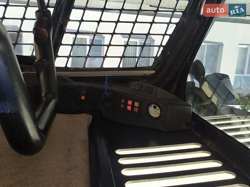 Минипогрузчик JCB Robot 2006 в Львове