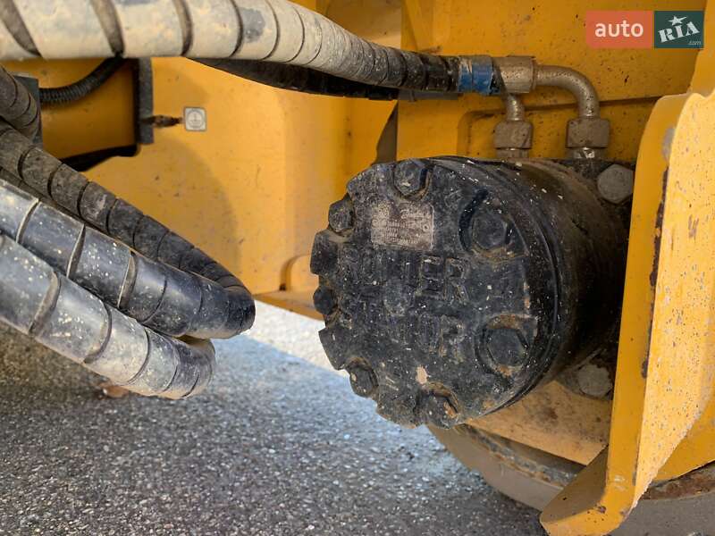Ножничный подъемник JCB S 2632E 2020 в Киеве