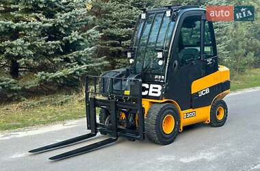 Телескопический погрузчик JCB TLT 2019 в 