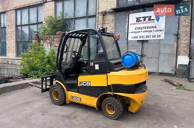 Вилочный погрузчик JCB TLT 2017 в 