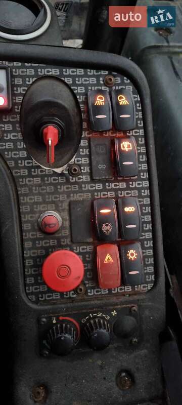 Телескопический погрузчик JCB TLT 2017 в Киеве