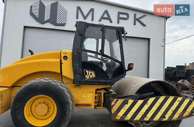 Каток грунтовый JCB Vibromax 115 2006 в 