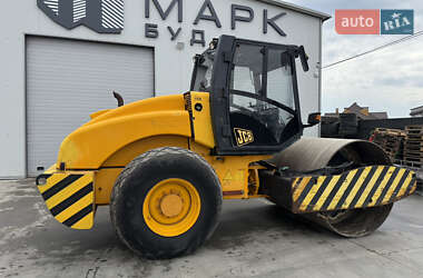Каток грунтовый JCB Vibromax 115 2006 в 