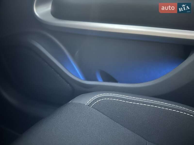 Позашляховик / Кросовер Jeep Avenger 2023 в Києві
