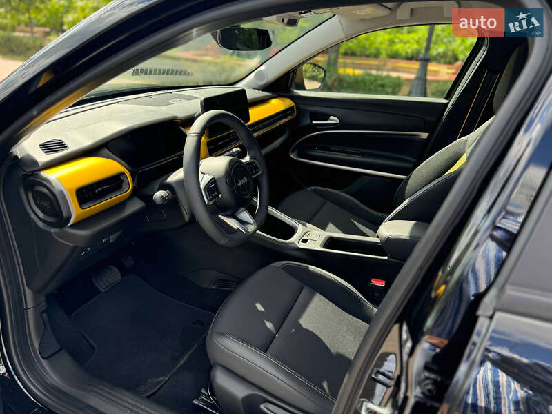 Позашляховик / Кросовер Jeep Avenger 2023 в Києві
