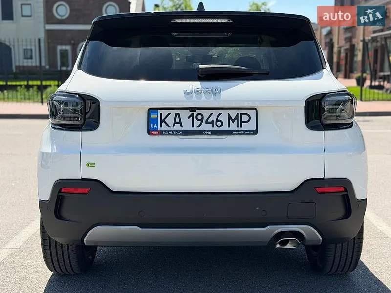 Jeep Avenger 2024 VIN ZAC5JACT4RJL00131 фото оголошення 12 з 75