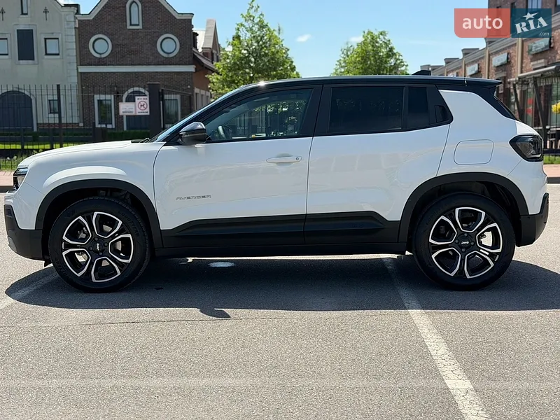 Jeep Avenger 2024 VIN ZAC5JACT4RJL00131 фото оголошення 17 з 75