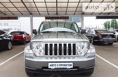 Внедорожник / Кроссовер Jeep Cherokee 2012 в Киеве