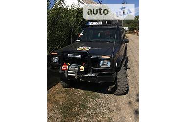 Внедорожник / Кроссовер Jeep Cherokee 1993 в Хусте