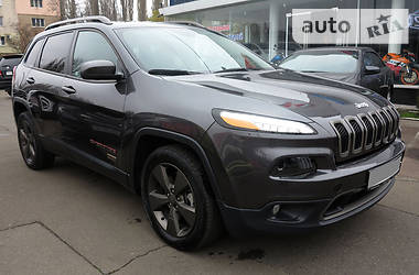 Внедорожник / Кроссовер Jeep Cherokee 2016 в Одессе