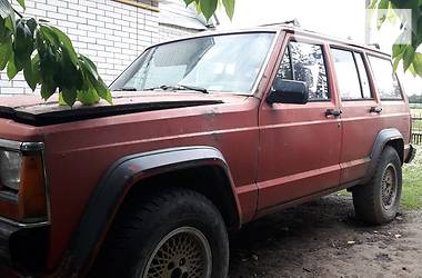 Внедорожник / Кроссовер Jeep Cherokee 1989 в Гайсине