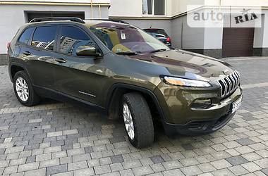 Внедорожник / Кроссовер Jeep Cherokee 2016 в Ивано-Франковске