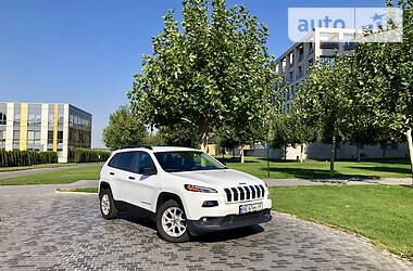 Внедорожник / Кроссовер Jeep Cherokee 2016 в Днепре