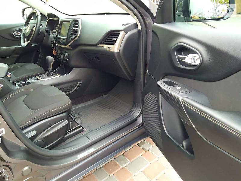 Позашляховик / Кросовер Jeep Cherokee 2017 в Миколаєві