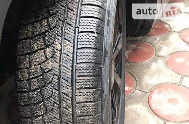 Позашляховик / Кросовер Jeep Cherokee 2015 в 