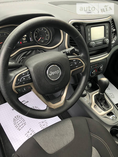 Позашляховик / Кросовер Jeep Cherokee 2014 в Луцьку