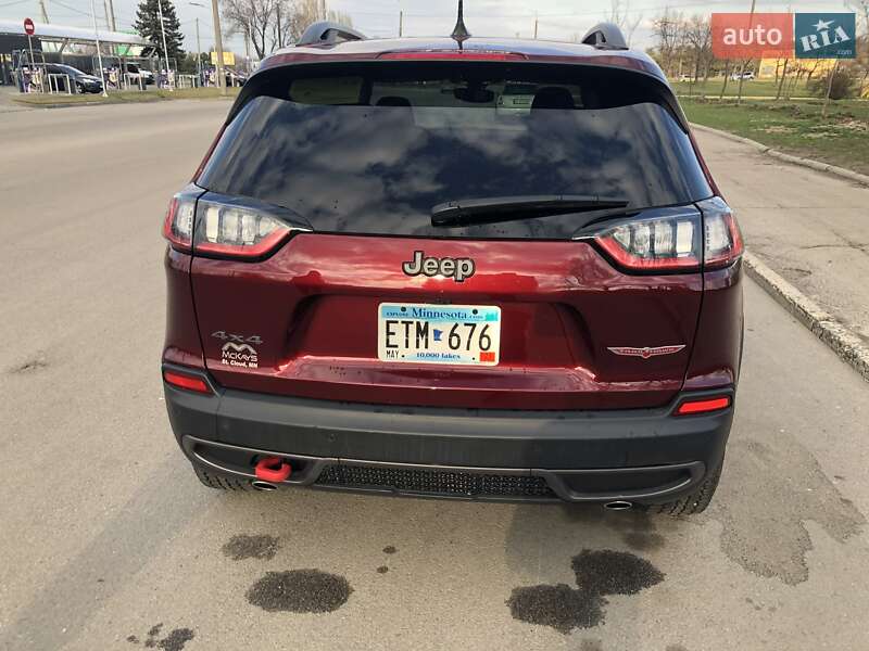 Внедорожник / Кроссовер Jeep Cherokee 2020 в Днепре