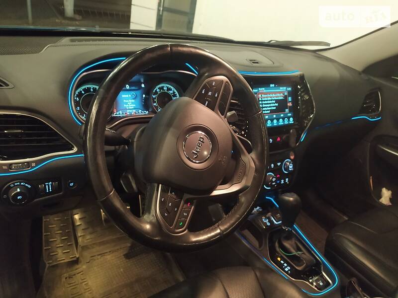 Позашляховик / Кросовер Jeep Cherokee 2019 в Івано-Франківську фото 17 Позашляховик / Кросовер Jeep Cherokee 2019 в Івано-Франківську