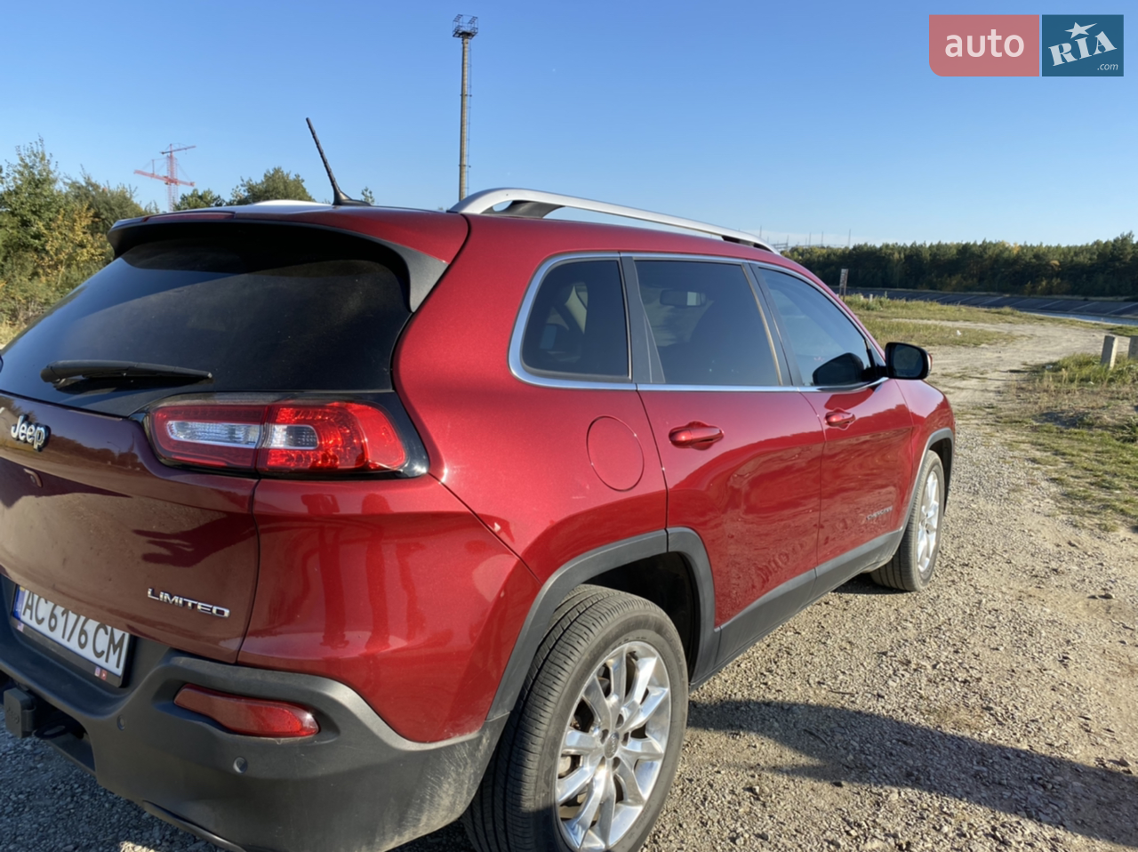 2015 Jeep Cherokee - мініатюра 2