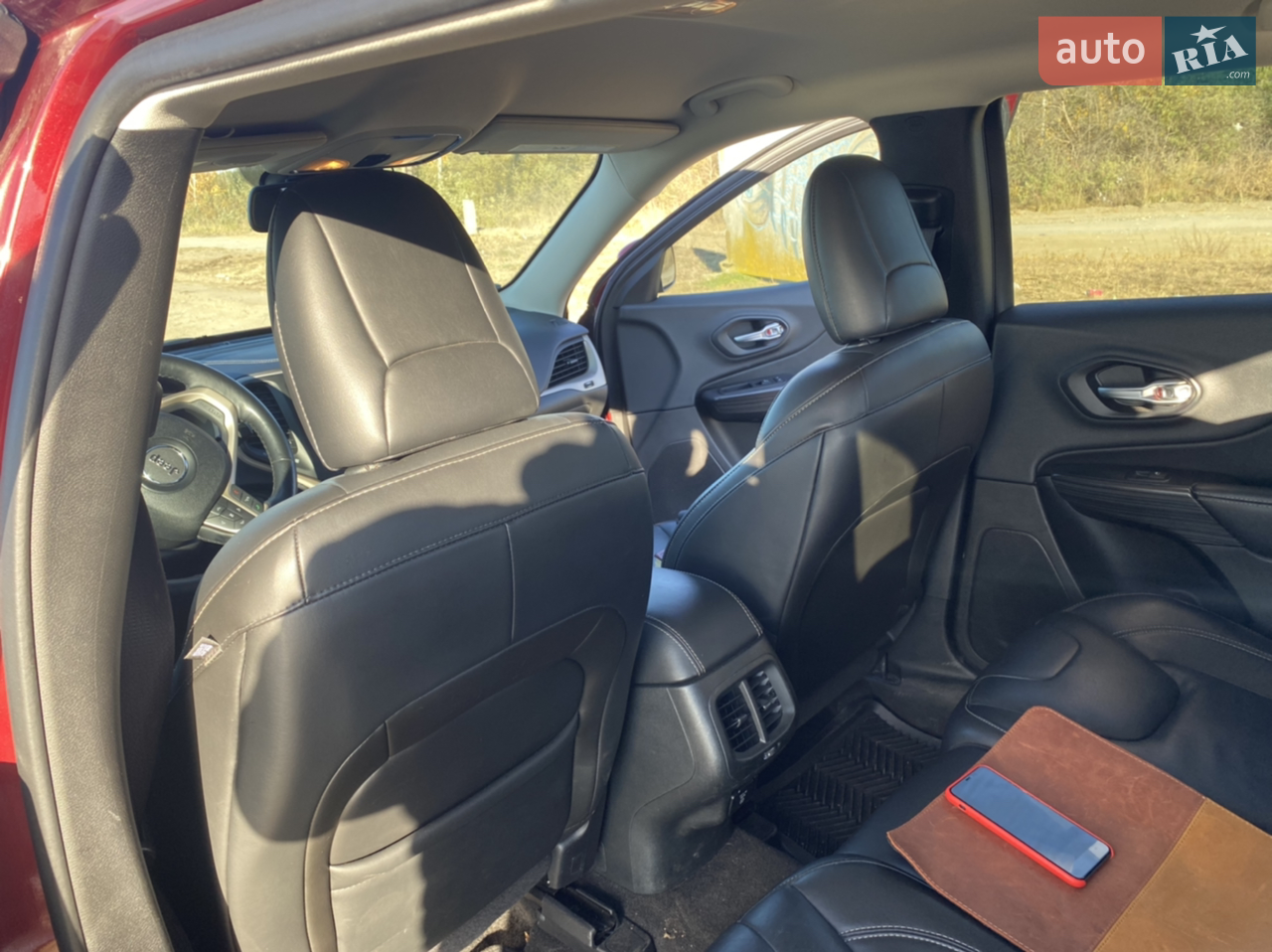 2015 Jeep Cherokee - мініатюра 11