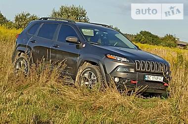 Внедорожник / Кроссовер Jeep Cherokee 2016 в Львове