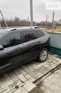 Внедорожник / Кроссовер Jeep Cherokee 2016 в Умани фото 8 Внедорожник / Кроссовер Jeep Cherokee 2016 в Умани