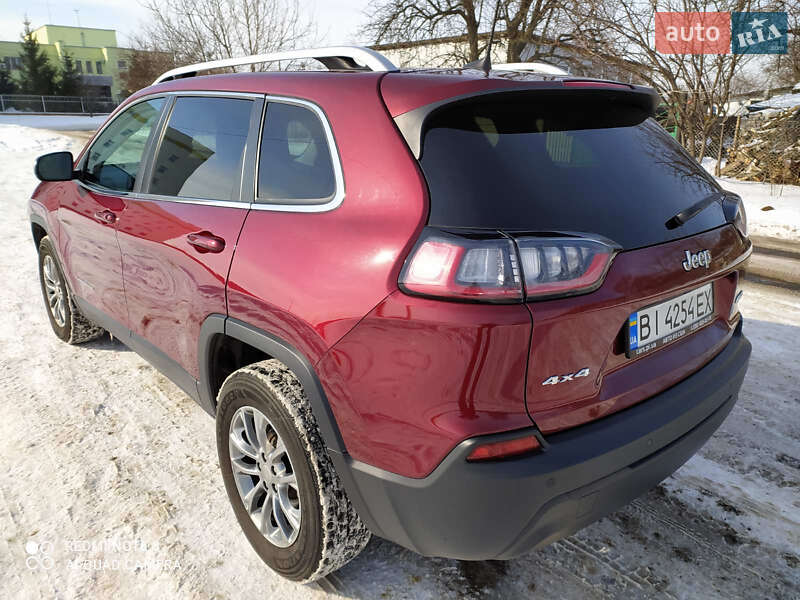 Внедорожник / Кроссовер Jeep Cherokee 2019 в Полтаве
