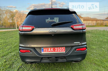 Внедорожник / Кроссовер Jeep Cherokee 2014 в Бердичеве