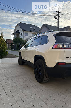 Внедорожник / Кроссовер Jeep Cherokee 2019 в Ивано-Франковске