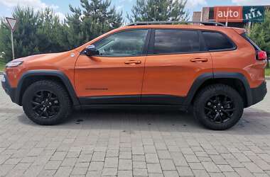 Позашляховик / Кросовер Jeep Cherokee 2015 в Львові