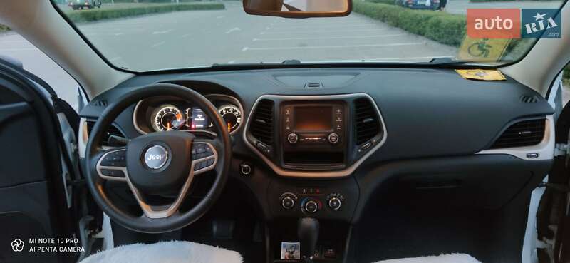 Позашляховик / Кросовер Jeep Cherokee 2017 в Житомирі