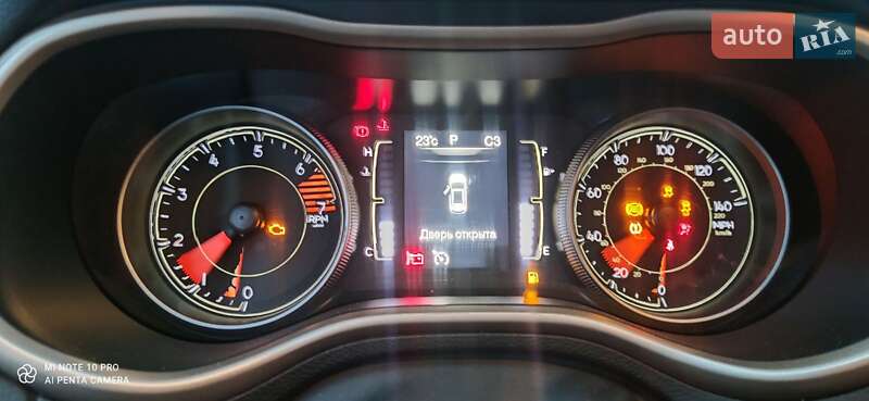 Позашляховик / Кросовер Jeep Cherokee 2017 в Житомирі