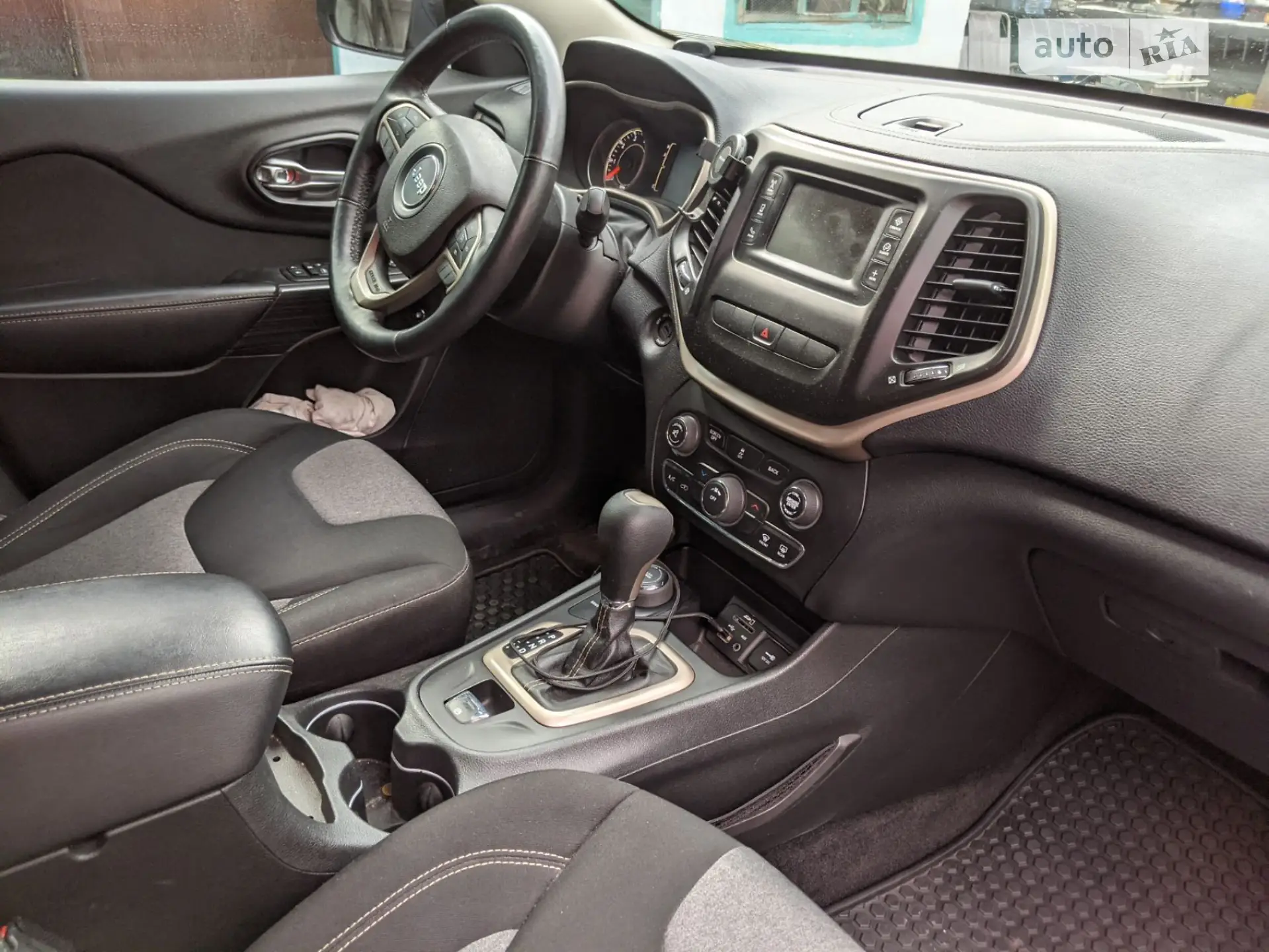 2013 Jeep Cherokee - мініатюра 19