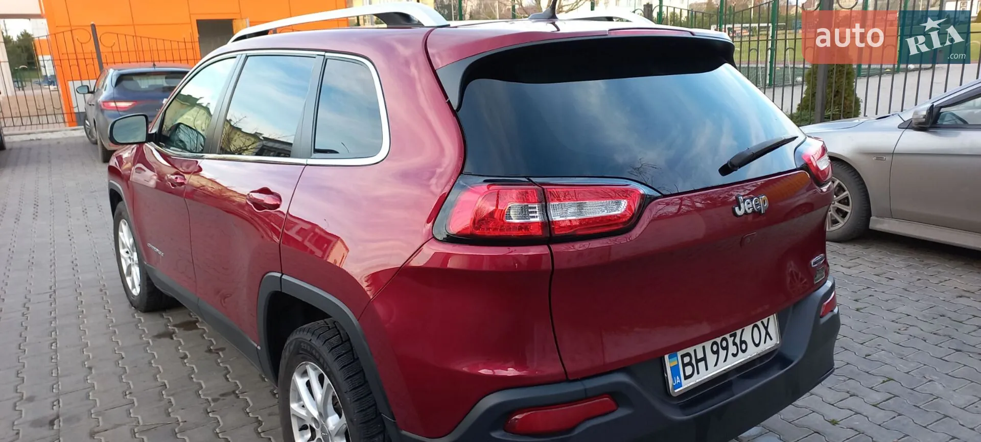 2014 Jeep Cherokee - мініатюра 5