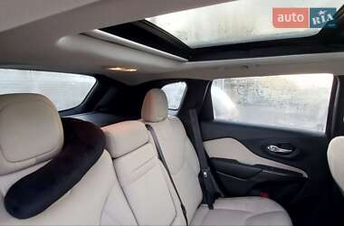 Позашляховик / Кросовер Jeep Cherokee 2014 в Одесі