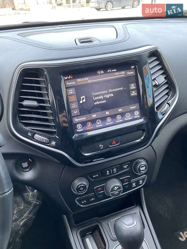 Внедорожник / Кроссовер Jeep Cherokee 2018 в Виннице