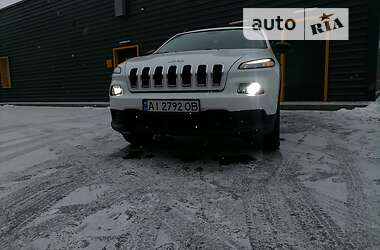 Внедорожник / Кроссовер Jeep Cherokee 2016 в Киеве