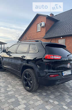 Универсал Jeep Cherokee 2016 в Краматорске