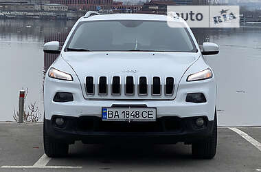 Позашляховик / Кросовер Jeep Cherokee 2015 в 