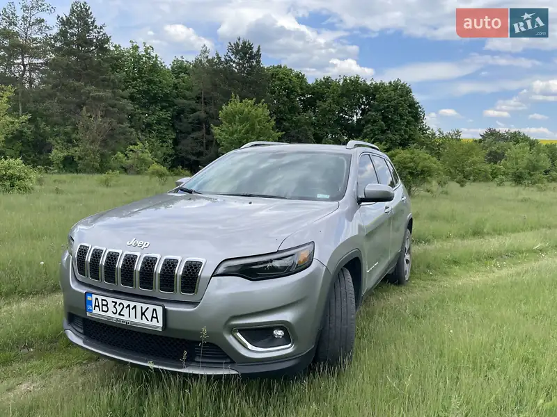 Jeep Cherokee