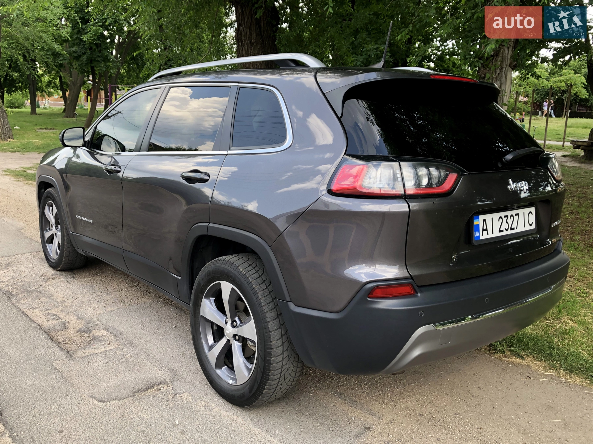2018 Jeep Cherokee - мініатюра 11