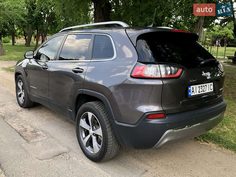 Позашляховик / Кросовер Jeep Cherokee 2018 в Києві