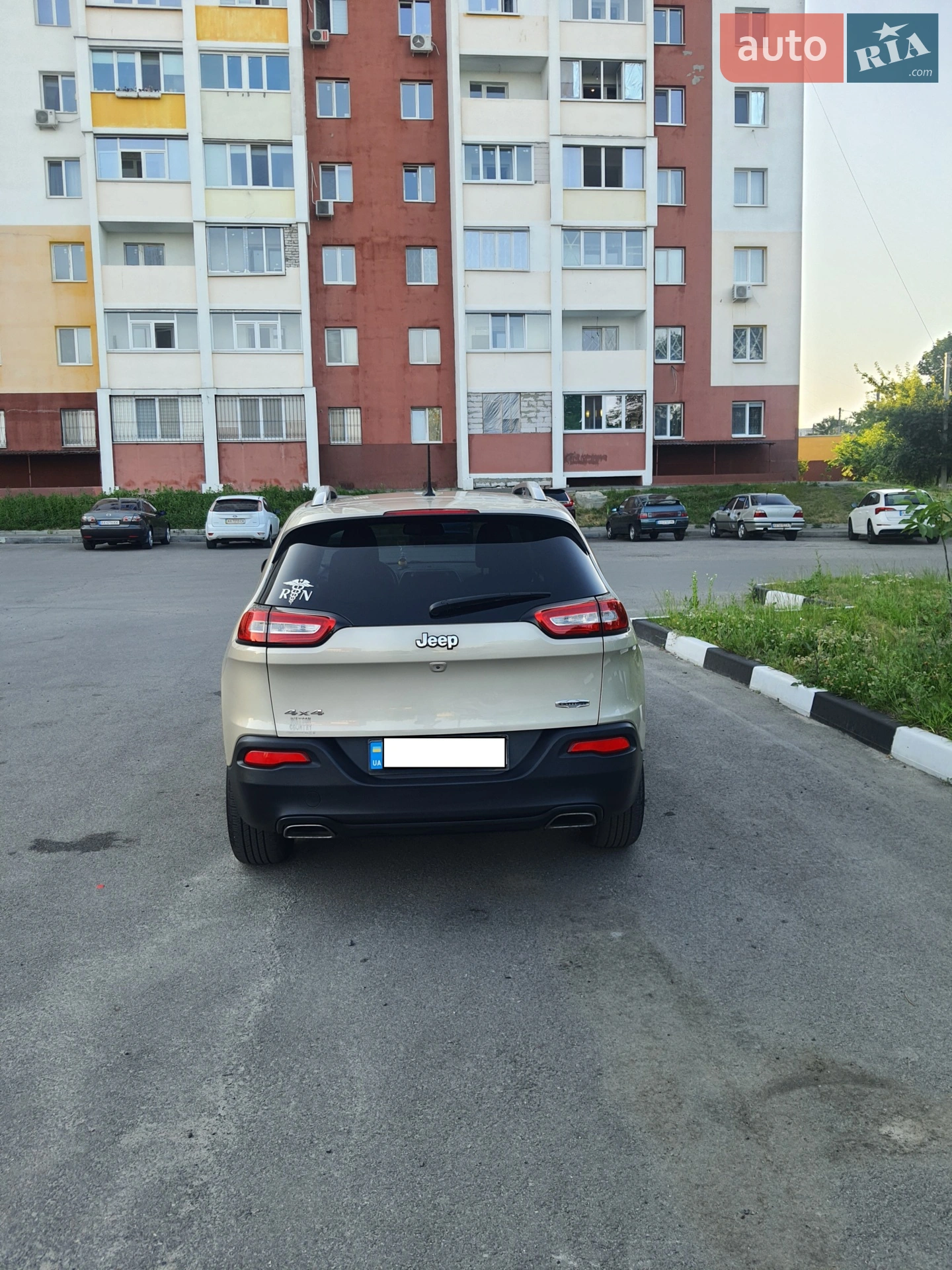 2015 Jeep Cherokee - мініатюра 7