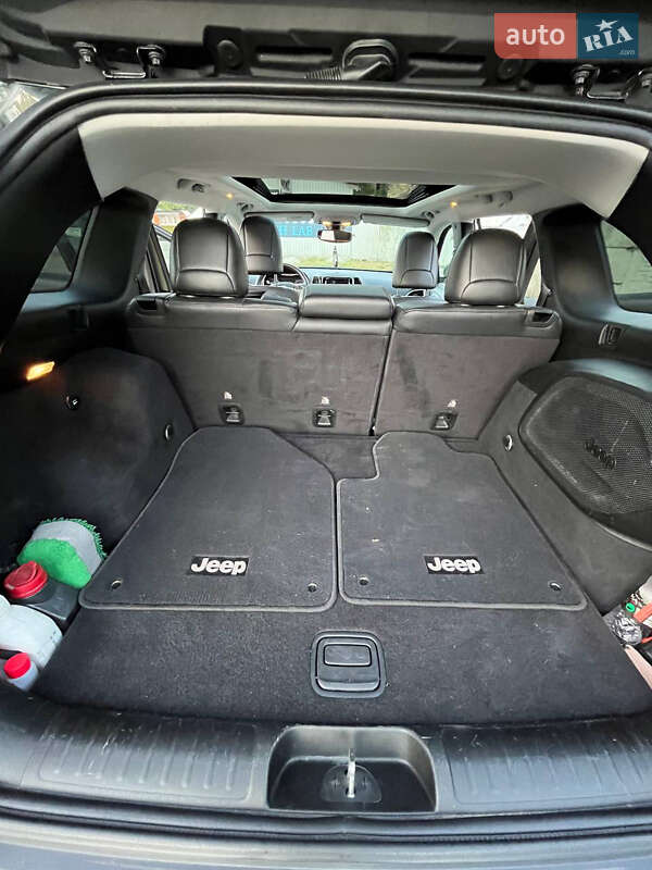 Внедорожник / Кроссовер Jeep Cherokee 2018 в Киеве