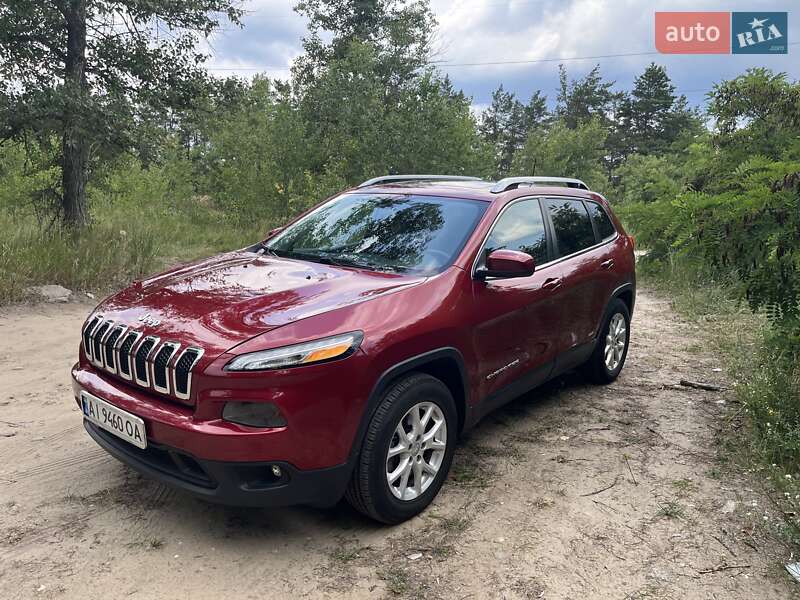 Позашляховик / Кросовер Jeep Cherokee 2016 в Києві