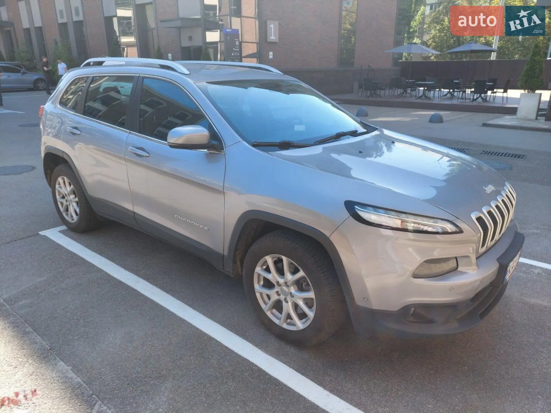 2018 Jeep Cherokee - фото 1