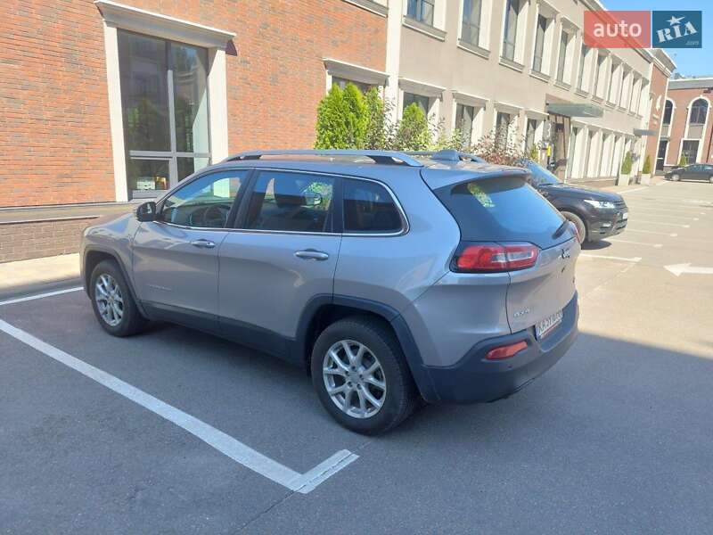 Внедорожник / Кроссовер Jeep Cherokee 2018 в Киеве фото 5 Внедорожник / Кроссовер Jeep Cherokee 2018 в Киеве